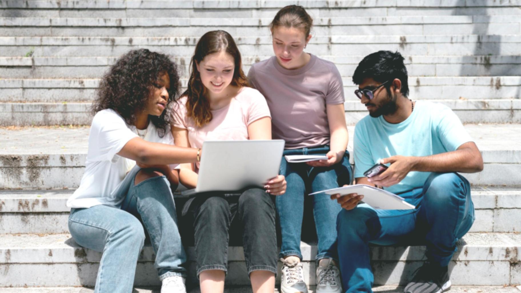 Financial analysis tools for creative businesses